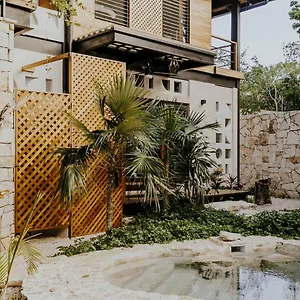 Luxury Treehouse Jungle /casa Danzantes Vakantiehuis Tulum Pueblo